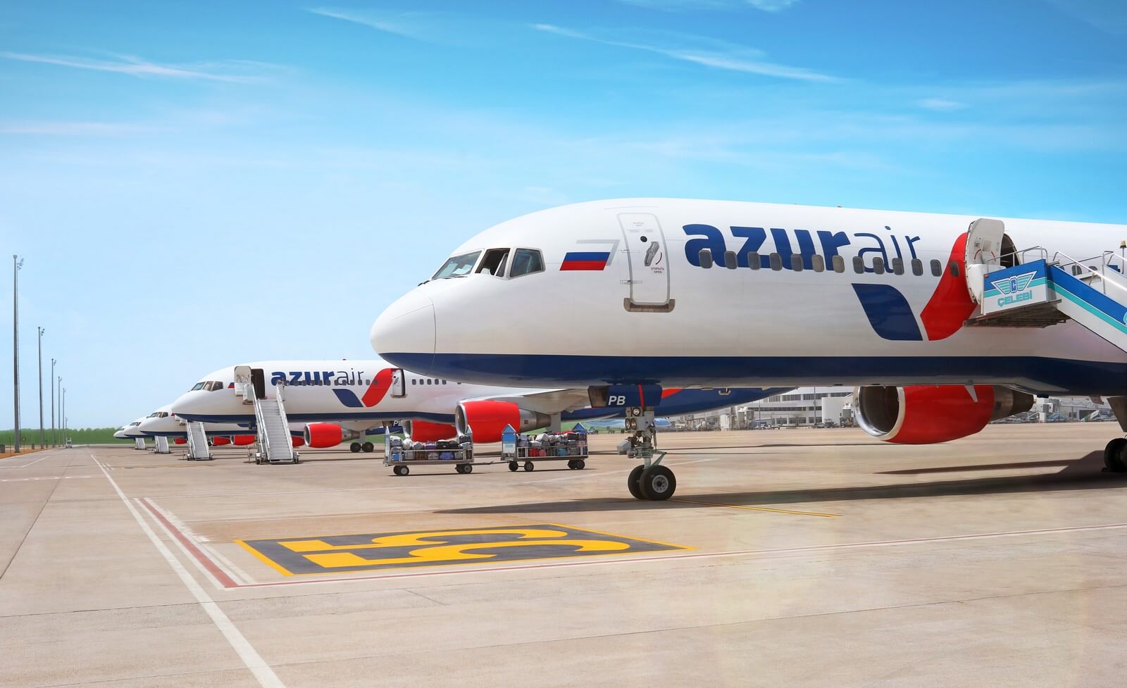 Cashless payments on AZUR Air’s airplanes
